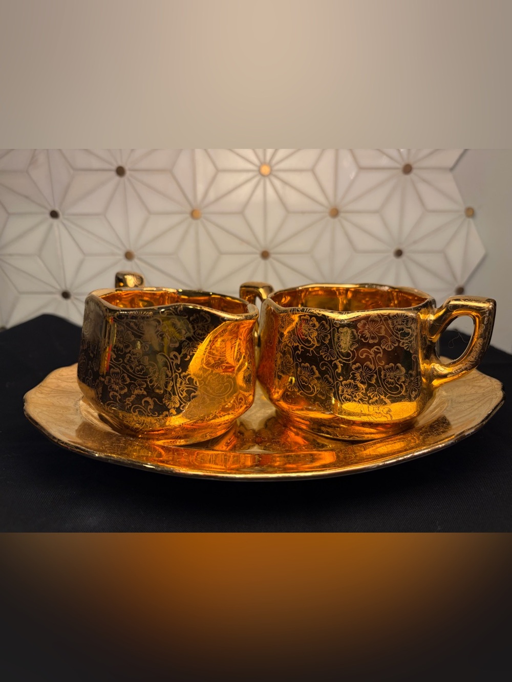 Vintage Lady Hamilton Cardinal China Warranted 22K Gold Creamer Sugar & Tray Set